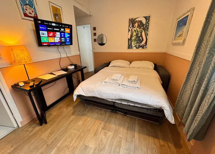 Peaceful Flat W Wifi Very Close To Pl Massena Refurbished